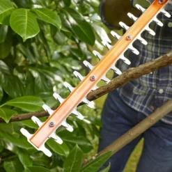 Black & Decker BLACK+DECKER BEHT201-QS Heggenschaar - 420W - 45cm - Gesnoerd -Aanbiedingen Bloeiruimte Winkel 1200x1103