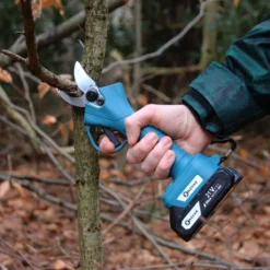 NovarGarden® Elektrische Snoeischaar NG1 - 2x Accu - Elektrisch - Takkenschaar - Op Batterij - 28mm -Aanbiedingen Bloeiruimte Winkel 1200x1200 498