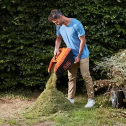 Black & Decker BLACK+DECKER BCMW3318N-XJ Grasmaaier - 18V - 33cm - Excl. Accu & Lader 30 Black & Decker BLACK+DECKER BCMW3318N-XJ Grasmaaier - 18V - 33cm - Excl. Accu & Lader -Aanbiedingen Bloeiruimte Winkel 1200x1200 637