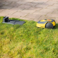 Powerplus POWXG6305 Robotmaaier - 18V - Voor Gazons Tot Ca. 500m² - Maaibreedte 180mm - Incl. Laadstation En Accessoires -Aanbiedingen Bloeiruimte Winkel 1200x1200 646