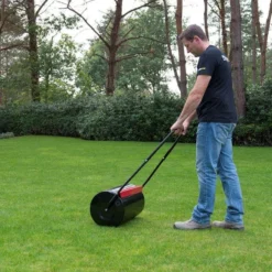 Kreator KRTGR9101 Tuinwals - 50 Cm Werkbreedte -Aanbiedingen Bloeiruimte Winkel 1200x794 2