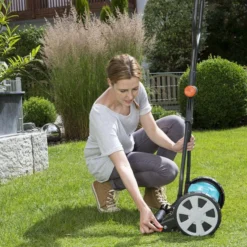 GARDENA Kooimesmaaier 330 Grasmaaier - Maaibreedte 33 Cm - Gazons Tot Ca. 150 M² -Aanbiedingen Bloeiruimte Winkel 1200x799 92