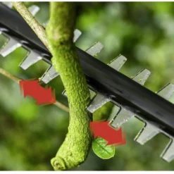 Bosch UniversalHedgePole 18 Heggenschaar Op Steel - Met 18 V Accu En Lader -Aanbiedingen Bloeiruimte Winkel 1200x823 1