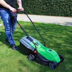 Profeco Elektrische Grasmaaier 1000W - Grasmaaimachine Met 320mm Maaibreedte En Instelbare Maaihoogte - Incl. 30 Liter Opvangbak -Aanbiedingen Bloeiruimte Winkel 1200x888 1